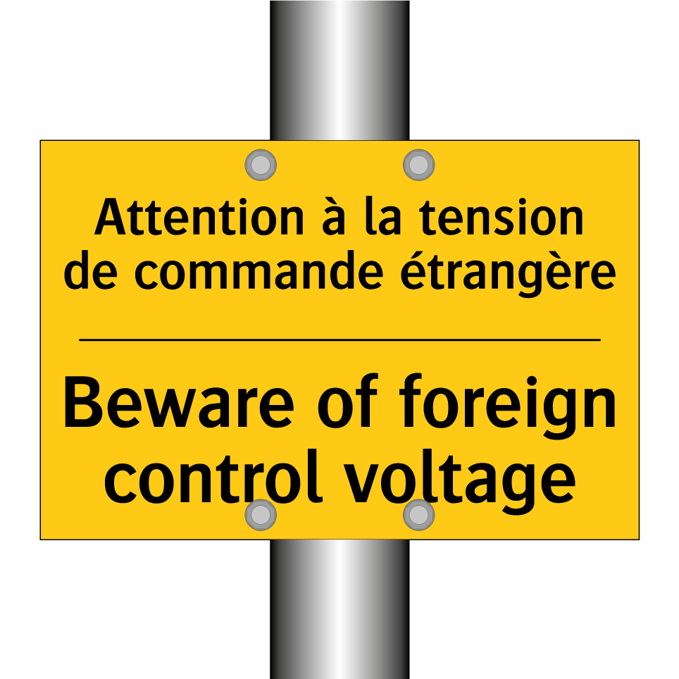 Attention à la tension de commande  /.../ - Beware of foreign control voltage /.../