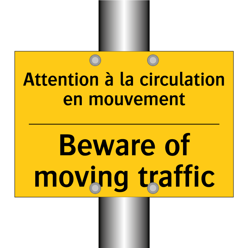 Attention à la circulation en  /.../ - Beware of moving traffic