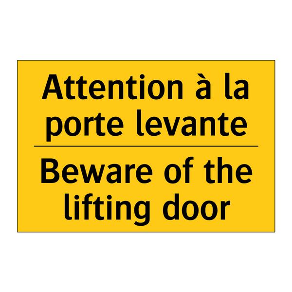 Attention à la porte levante - Beware of the lifting door