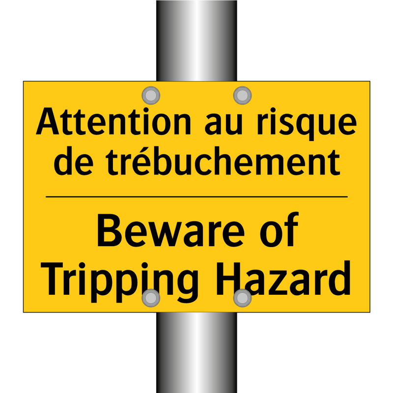 Attention au risque de trébuchement /.../ - Beware of Tripping Hazard