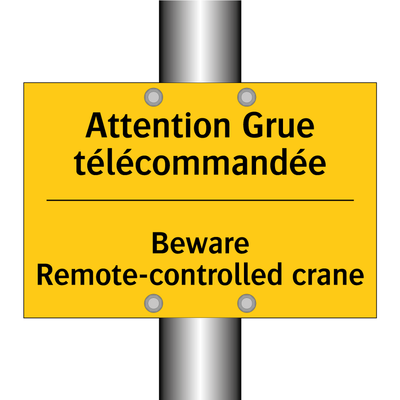 Attention Grue télécommandée - Beware Remote-controlled crane