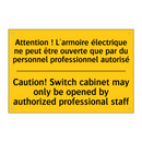 Attention ! L'armoire électrique  /.../ - Caution! Switch cabinet may only  /.../