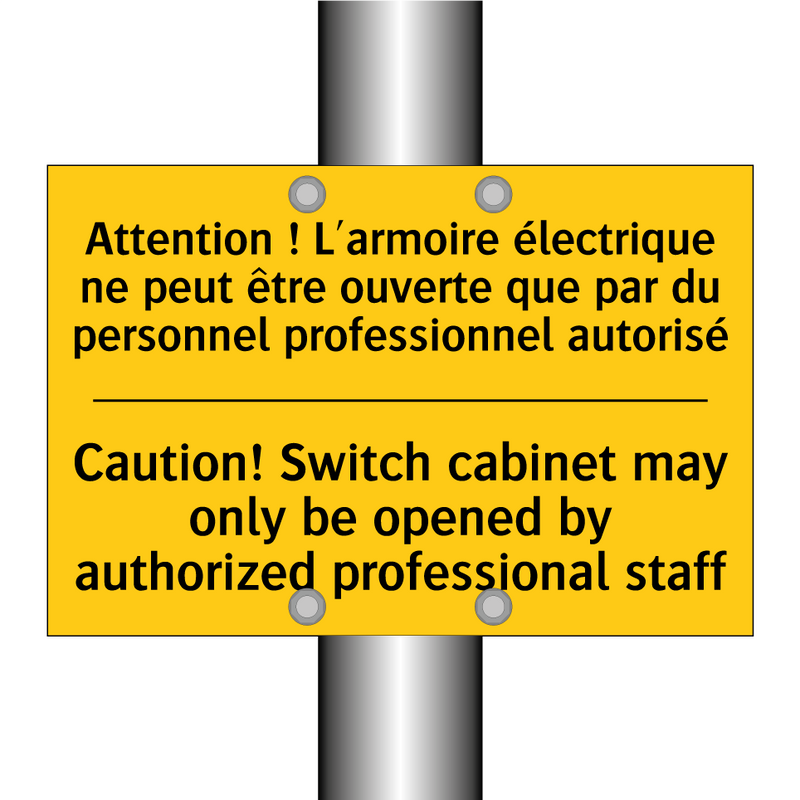 Attention ! L'armoire électrique  /.../ - Caution! Switch cabinet may only  /.../