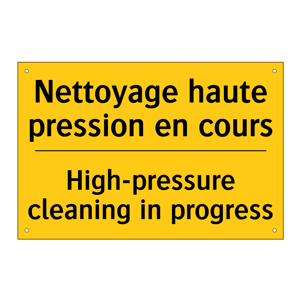 Nettoyage haute pression en cours /.../ - High-pressure cleaning in progress /.../
