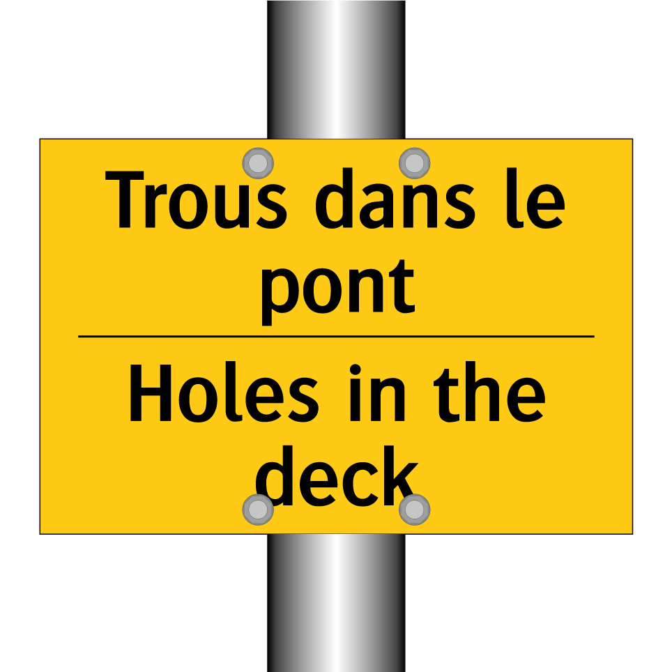 Trous dans le pont - Holes in the deck
