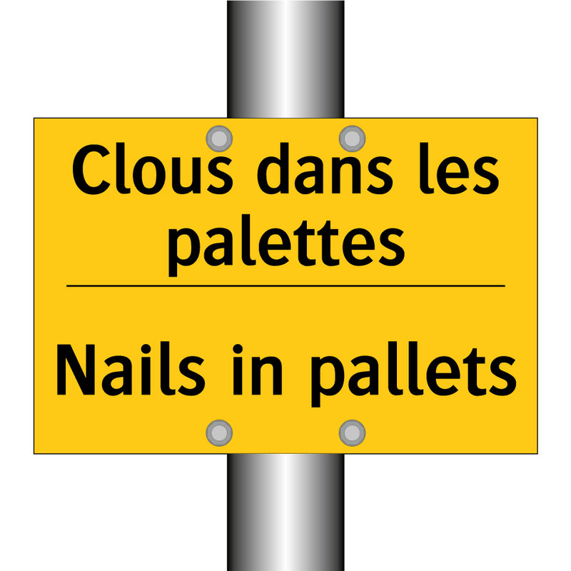 Clous dans les palettes - Nails in pallets
