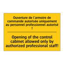 Ouverture de l'armoire de commande  /.../ - Opening of the control cabinet  /.../
