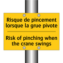 Risque de pincement lorsque la  /.../ - Risk of pinching when the crane  /.../