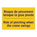 Risque de pincement lorsque la  /.../ - Risk of pinching when the crane  /.../