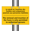 Le retrait et l'insertion des  /.../ - The removal and insertion of the  /.../