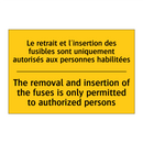 Le retrait et l'insertion des  /.../ - The removal and insertion of the  /.../