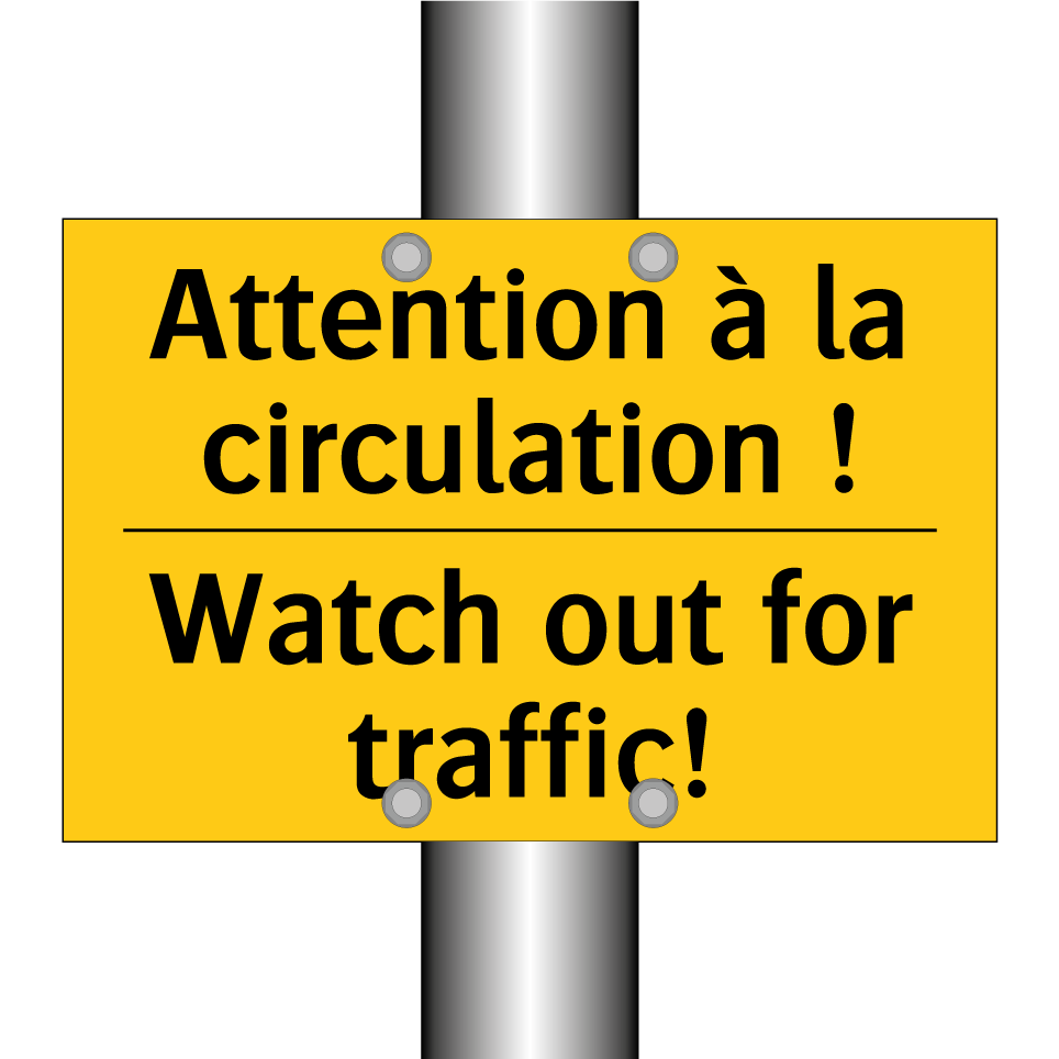 Attention à la circulation ! - Watch out for traffic!