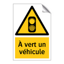 À vert un véhicule