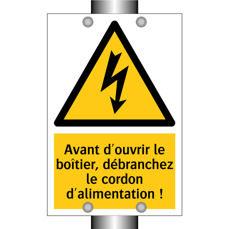 Avant d'ouvrir le boîtier, débranchez le cordon d'alimentation !