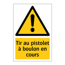 Tir au pistolet à boulon en cours