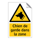 Chien de garde dans la zone