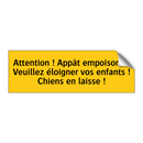 Attention ! Appât empoisonné Veuillez éloigner vos enfants ! Chiens en laisse !