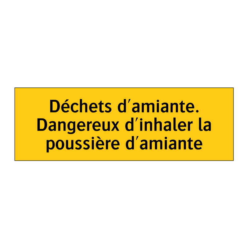 Déchets d'amiante. Dangereux d'inhaler la poussière d'amiante