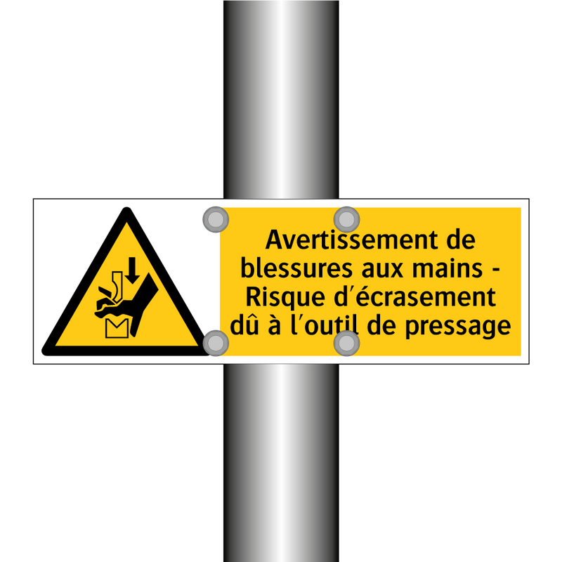 Avertissement de blessures aux mains - Risque d'écrasement dû à l'outil de pressage