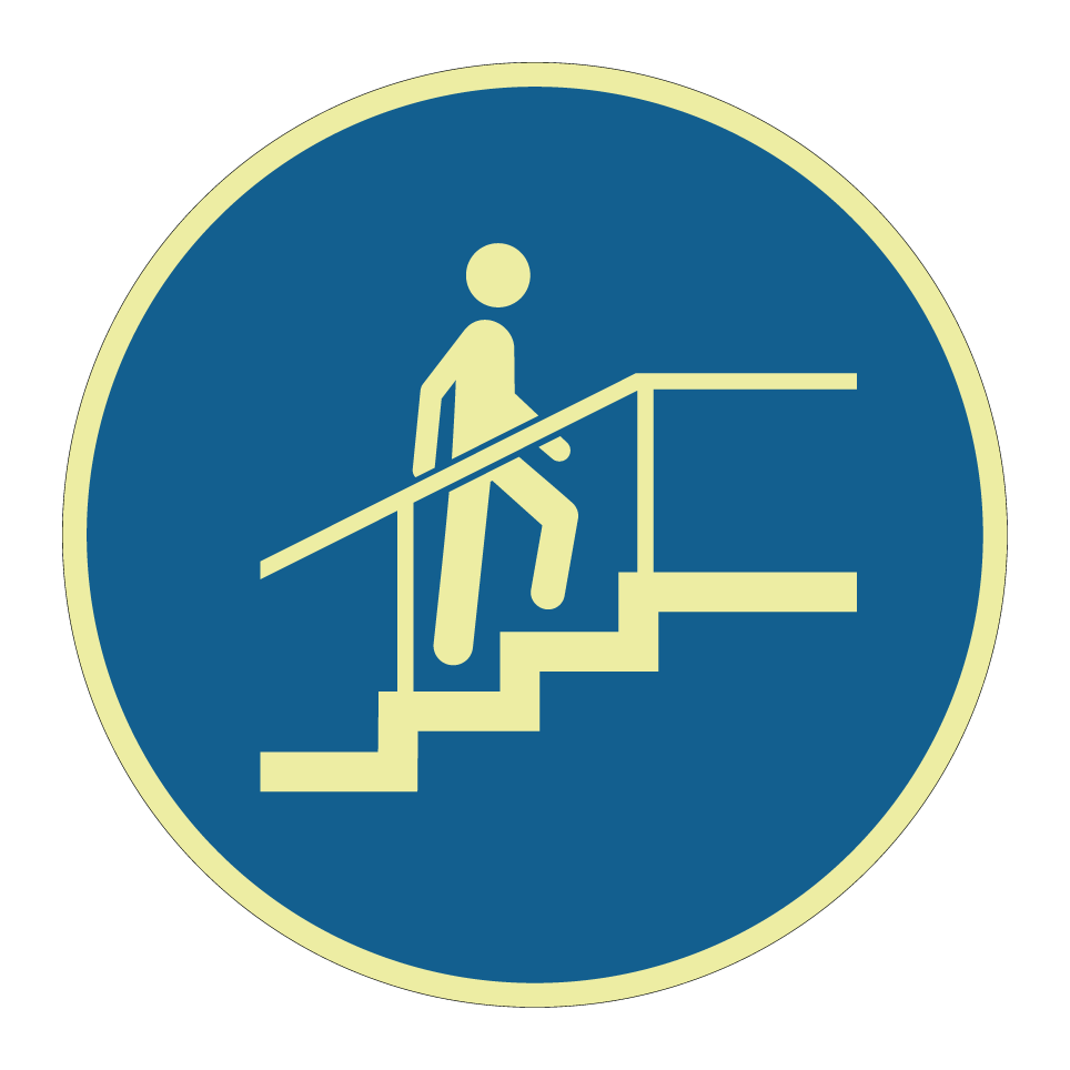 Utiliser les escaliers avec main courante