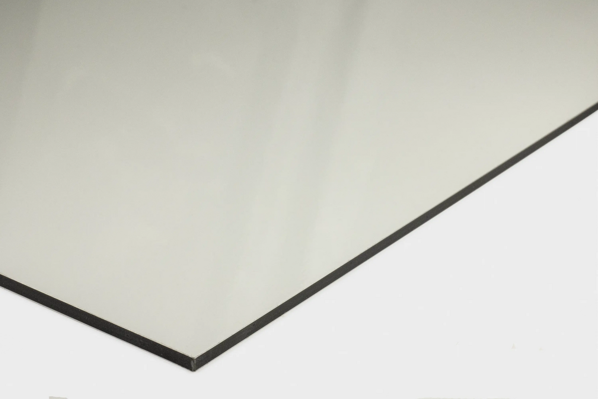 3 mm aluminium composite sign panel with a white face and black core, close-up of the edge